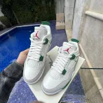 ⁦Jordan 4 sb pine green⁩ – תמונה ⁦6⁩