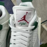 ⁦Jordan 4 sb pine green⁩ – תמונה ⁦4⁩